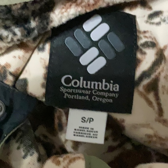 Columbia Pullover like new Size Small - Picture 3 of 3